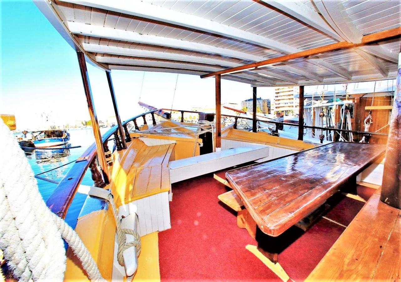 Rhythm Floating Hostel - Задар Экстерьер фото